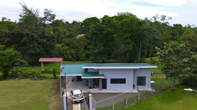 House for Sale in La Fortuna by AC Real Estate